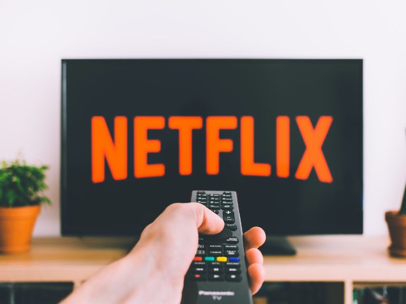 Top 10 Netflix Series to Binge-Watch during the Holidays